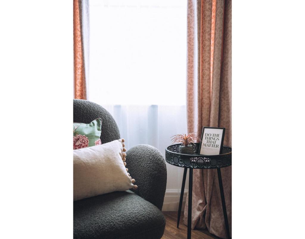 Apartment Pebble View - Cosy With Sea-views *